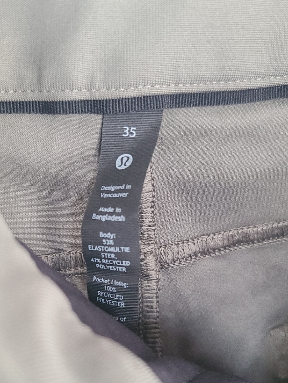 lululemon athletica Men's Chinos in Light Olive - Picture 2 of 4